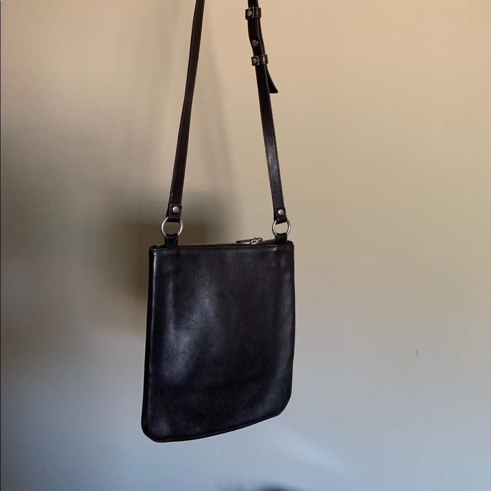 Authentic COACH Cross Body Bag. Good Condition